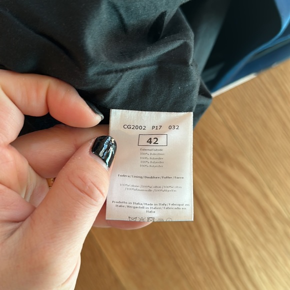 Caterina Gatta designer short skirt - Picture 9 of 9